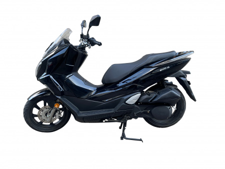 Скутер Vento PCX - 200cc (replica Honda PCX)